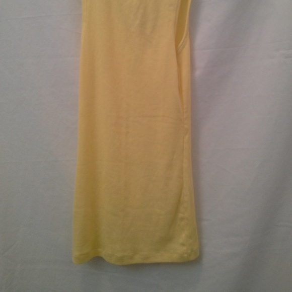 Old Navy Ribbed Tank - Picture 4 of 5